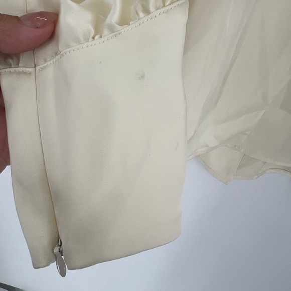 Roari Marna Satin Button Front Structured Shirt Blouse In Bone - Picture 9 of 10